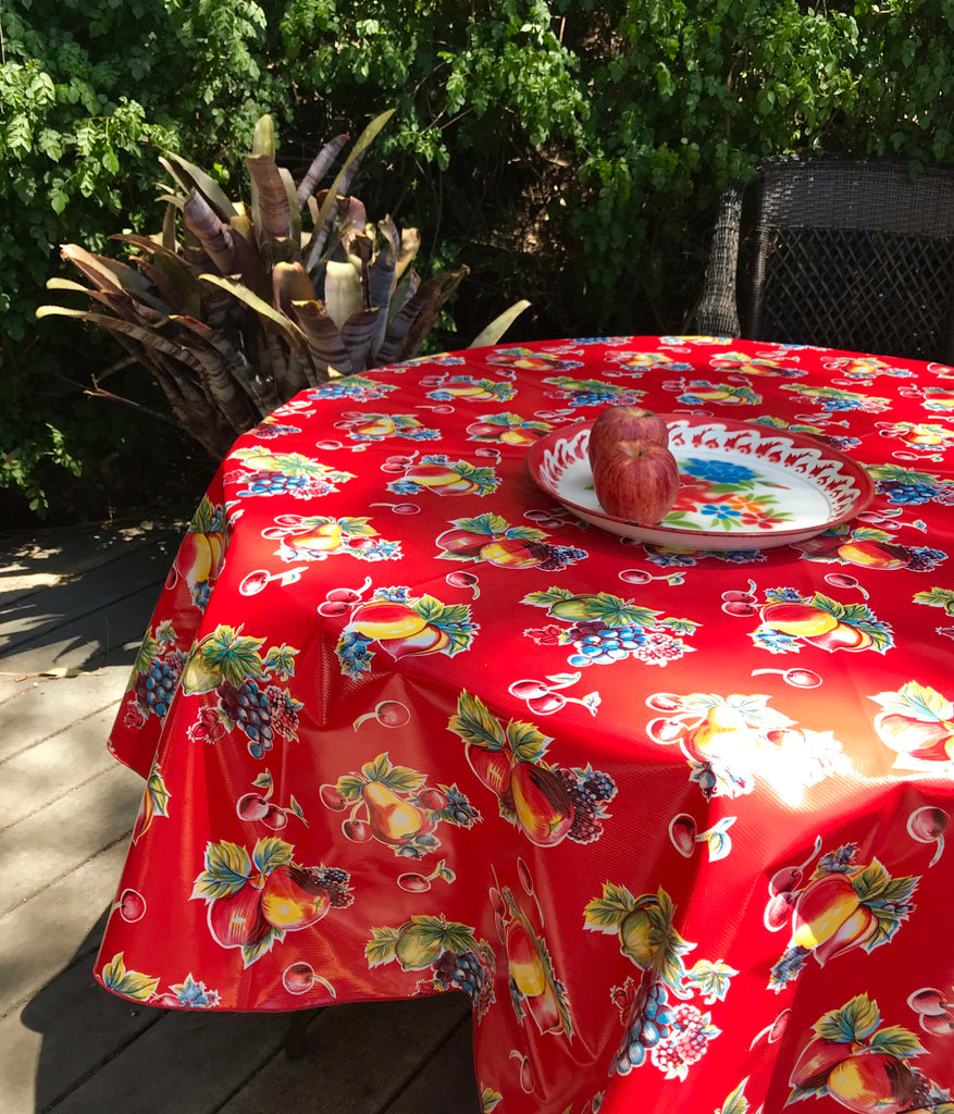 Pears and Apples Tablecloths