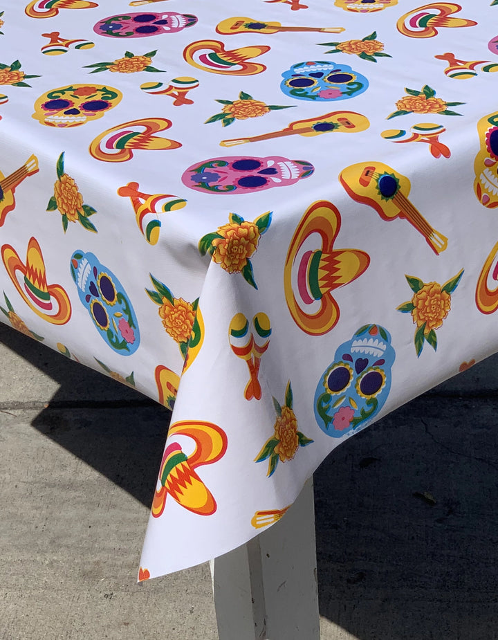 Oilcloth, oil cloth, vinyl tablecloths, picnic tablecloths, fabric